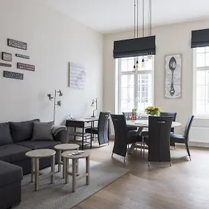 Cozy & Bright Apartment Antwerp